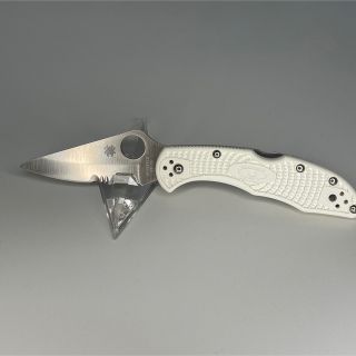 スパイダルコ(Spyderco)のSpyderco スパイダルコ　デリカ4 ホワイト　(その他)