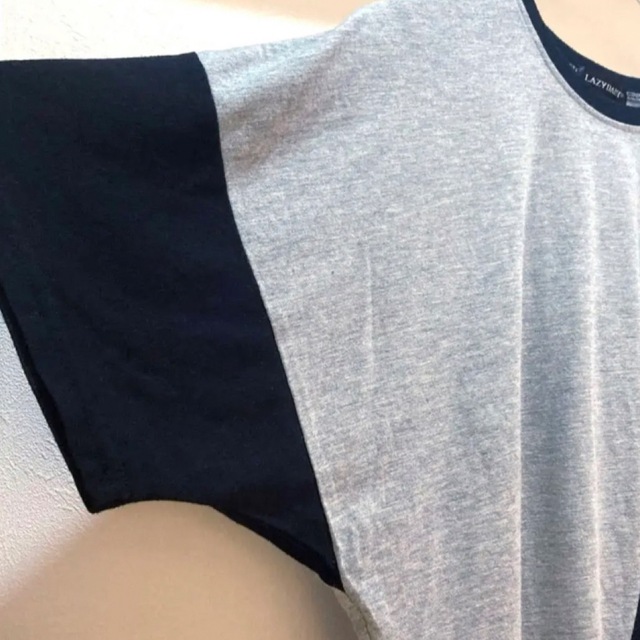Tシャツ　黒グレー レディースのトップス(Tシャツ(半袖/袖なし))の商品写真