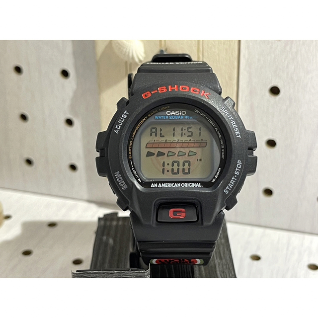 CASIO G-SHOCK DW-6600 ラッキーストライク メンズの時計(腕時計(デジタル))の商品写真