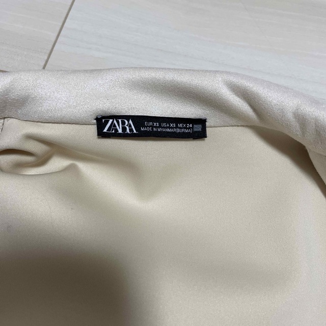 ZARA(ザラ)のZARA レディースのジャケット/アウター(スプリングコート)の商品写真