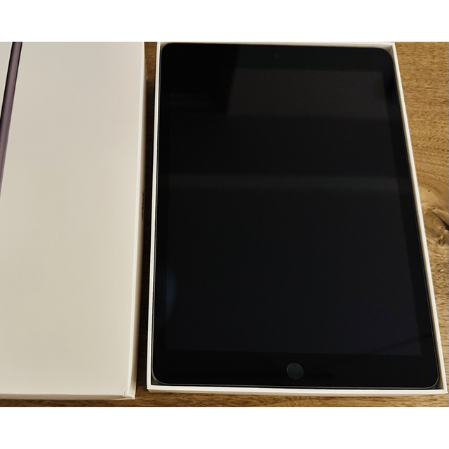 美品◆Apple iPad 第9世代 64GB Wi-Fiモデル スペースグレー