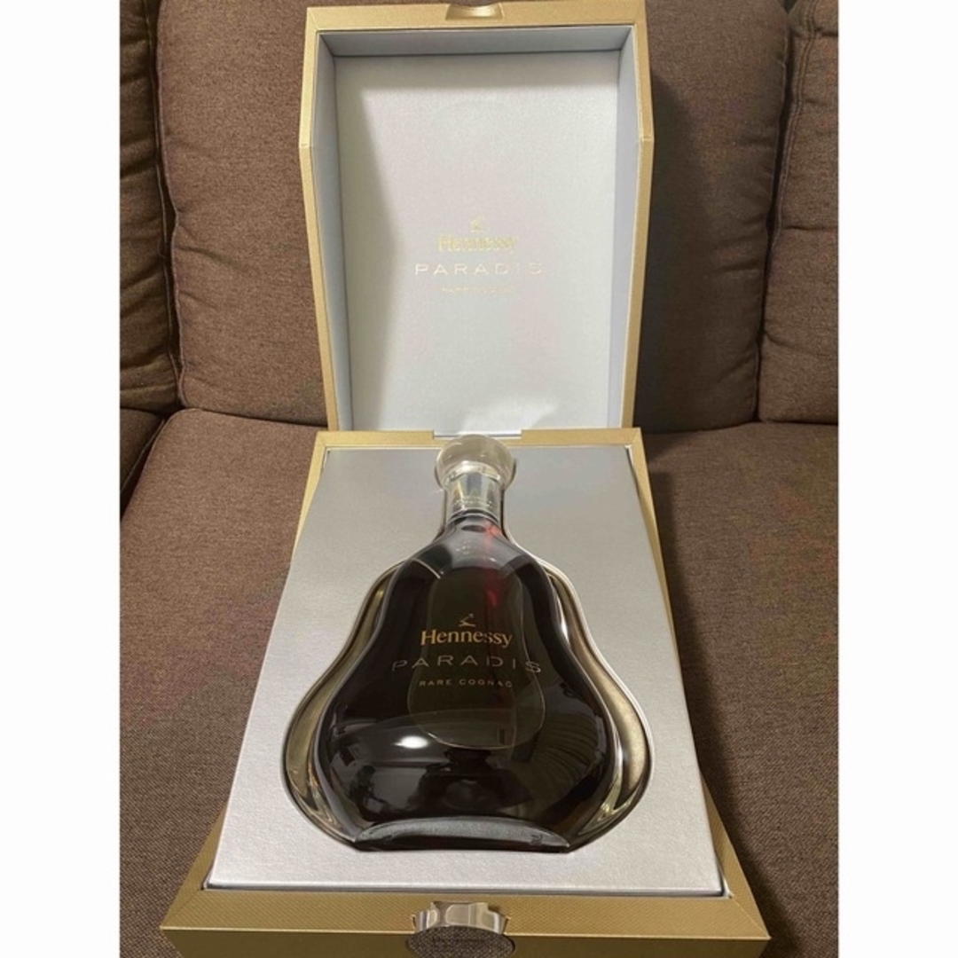 ヘネシーパラディHennessy PARADIS 700ml 箱付の通販 by k0888's shop