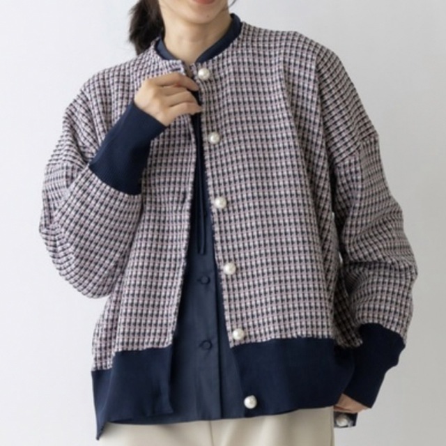 22FW sono ネイビー ビッグパール使いジャガードニット