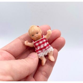樹脂粘土 赤ちゃんのフリマアイテム一覧