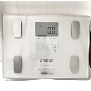 オムロン(OMRON)のHBF-912  オムロン体重体組成計(体重計/体脂肪計)