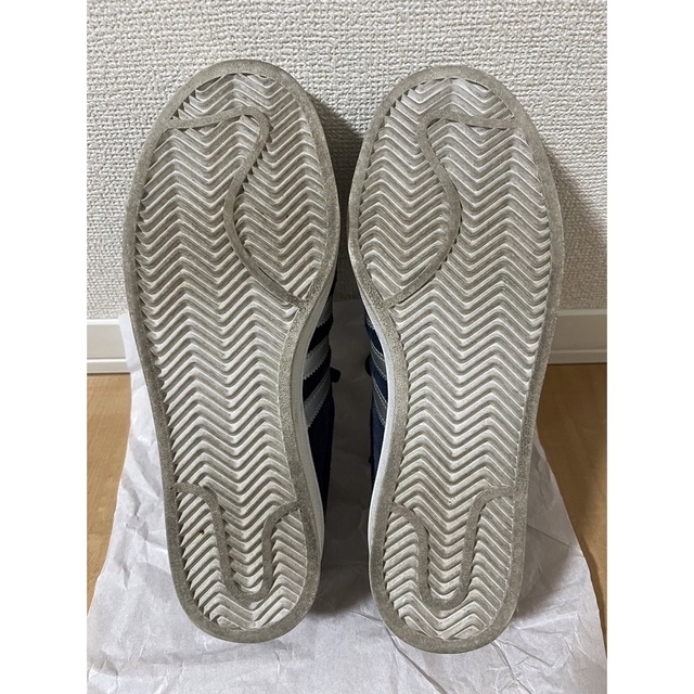 adidas(アディダス)のアディダス キャンパス ネイビー/シルバー【サイズ】:27.5cm メンズの靴/シューズ(スニーカー)の商品写真