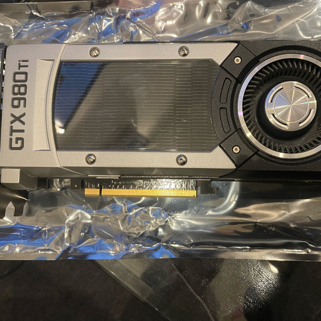 GeForce GTX980Ti 値下げ⭐︎完動品 スマホ/家電/カメラのPC/タブレット(PCパーツ)の商品写真