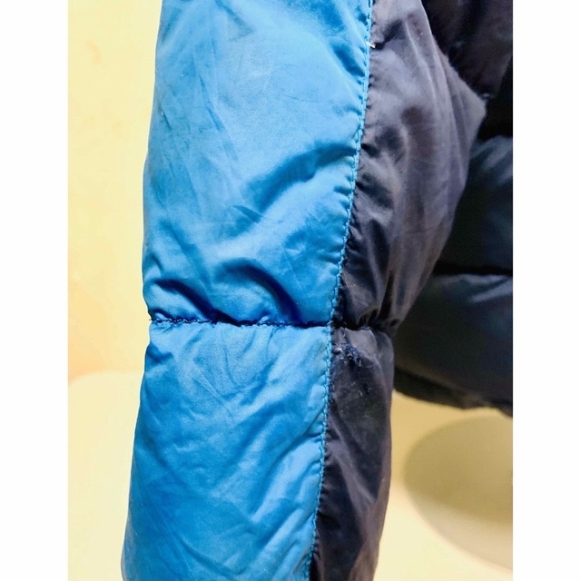 THE NORTH FACE(ザノースフェイス)の【中古】ザ ノースフェイス ダウンジャケット キッズボーイズ 140〜150cm キッズ/ベビー/マタニティのキッズ服男の子用(90cm~)(ジャケット/上着)の商品写真