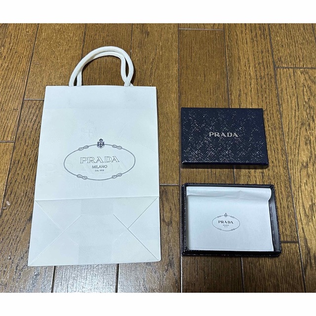 【期間限定セール中♡】PRADA 紙袋+空箱