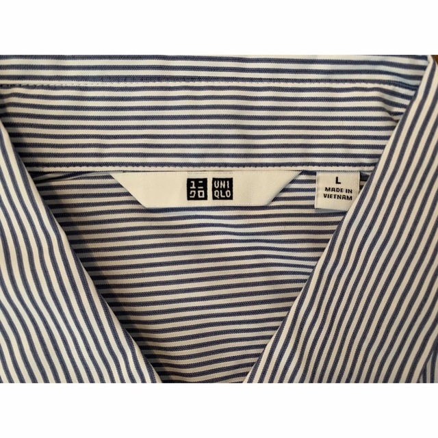 UNIQLO(ユニクロ)のユニクロ スーピマコットンストレッチストライプシャツ(長袖) ブルー Lサイズ レディースのトップス(シャツ/ブラウス(長袖/七分))の商品写真