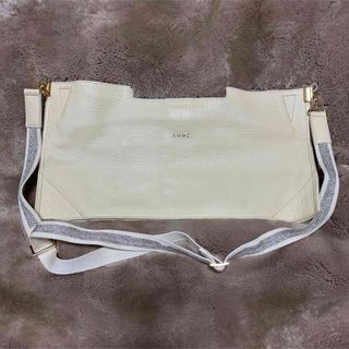 イアンヌ オズ ショルダーバック☆ネイビー☆美品☆値引きしました☆