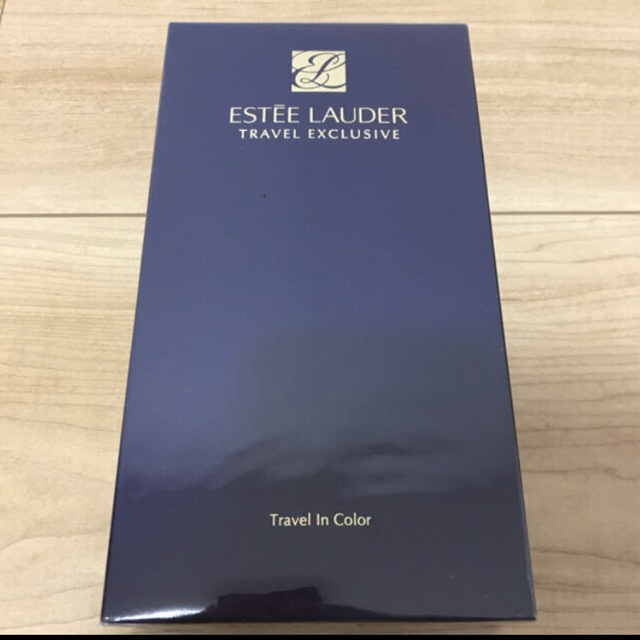 【未開封】ESTEELAUDER メイクパレット ポーチ付き