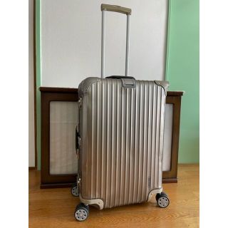 リモワ(RIMOWA)の最高峰 フル装備 リモワ RIMOWAﾄﾊﾟｰｽﾞﾌﾟﾚﾐｱﾑ ﾁﾀﾝｺﾞｰﾙﾄ(スーツケース/キャリーバッグ)