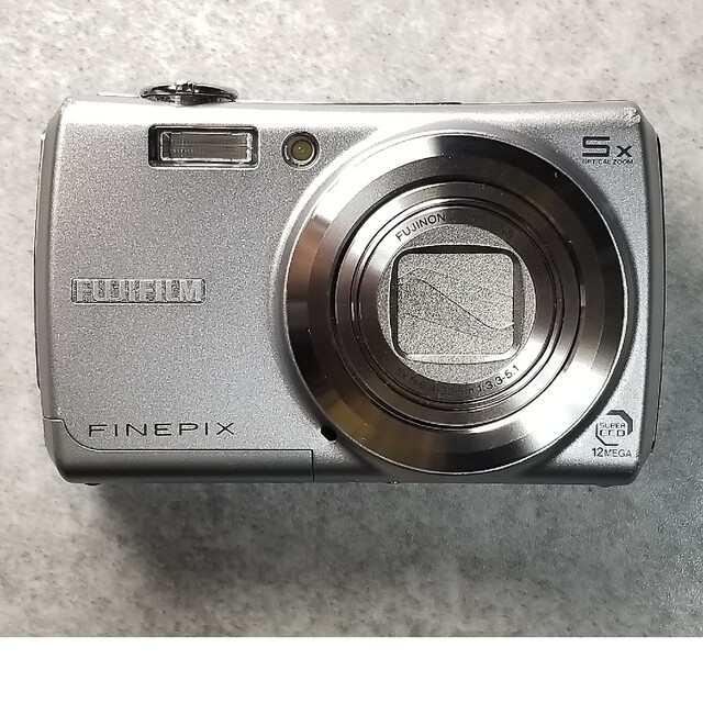 FUJIFILM デジタルカメラ FINEPIX F100fd