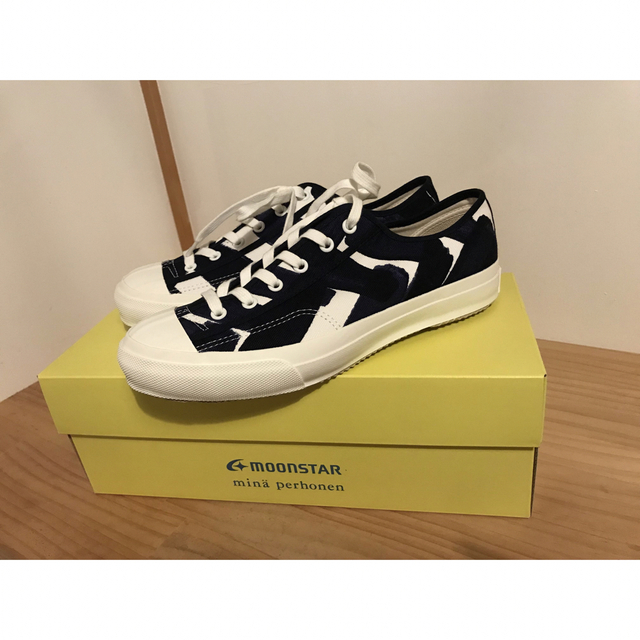 大きい割引 未使用 MOONSTAR×minä perhonen スニーカー 24.5 ilam.org