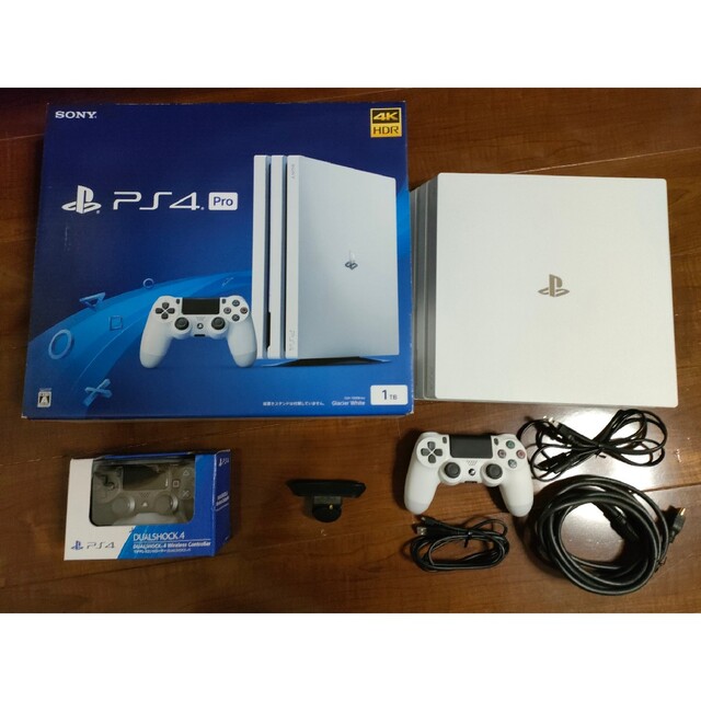 SONY PlayStation4 Pro 本体 CUH-7200BB02