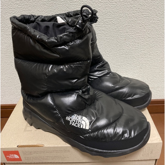 THE NORTH FACE(ザノースフェイス)のTHE NORTH FACE NUPTSE BOOTIE 3 Men’s メンズの靴/シューズ(ブーツ)の商品写真