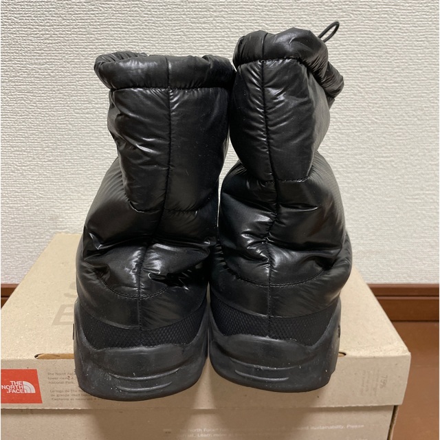 THE NORTH FACE(ザノースフェイス)のTHE NORTH FACE NUPTSE BOOTIE 3 Men’s メンズの靴/シューズ(ブーツ)の商品写真