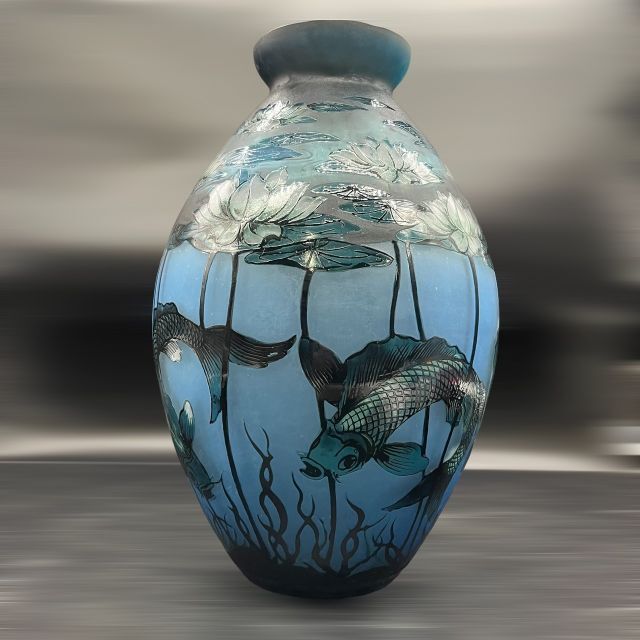 エミールガレ 　　鯉紋　特特大　花瓶　カメオ彫り　被せガラス　高さ40ｃｍ