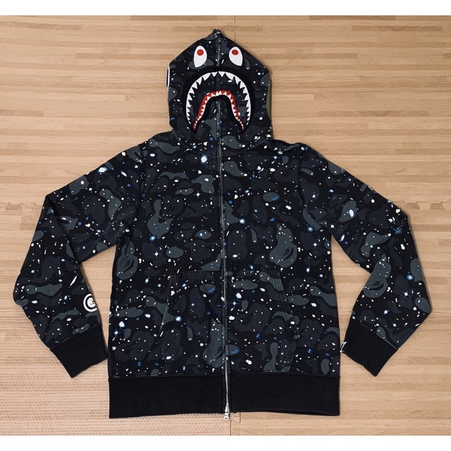 送料無料 BAPE SPACE CAMO SHARK HOODIE M