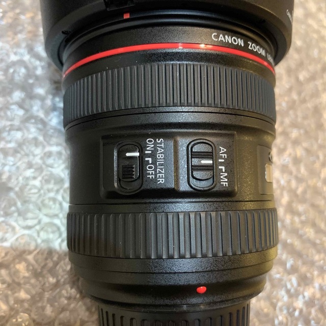 Canon EF24-70mm F4L IS USM フード付き Canon EF24-70mm F4L IS USM フード付き
