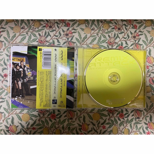 AAA(トリプルエー)のAAA  『REMIX ATTACK』 CD エンタメ/ホビーのCD(ポップス/ロック(邦楽))の商品写真
