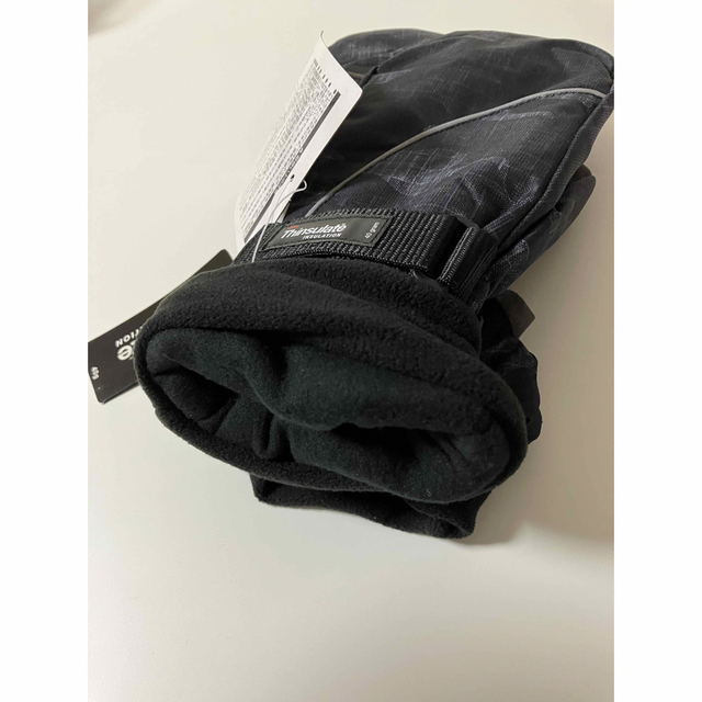 CAPTAIN STAG(キャプテンスタッグ)の新品 メンズ キャプテンスタッグ 手袋 スキー ボード 防寒 グローブ 黒迷彩L スポーツ/アウトドアのスノーボード(ウエア/装備)の商品写真