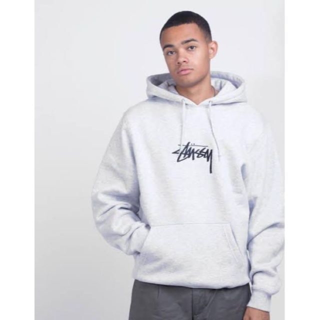 【新品】stussy スウェットパーカー　サイズM グレー 2