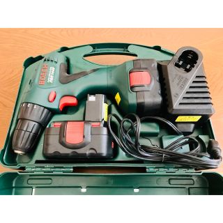 ボッシュ(BOSCH)の【ほぼ新品】BOSCHボッシュ14.4V ドライバードリル （バッテリー2個付）(工具/メンテナンス)