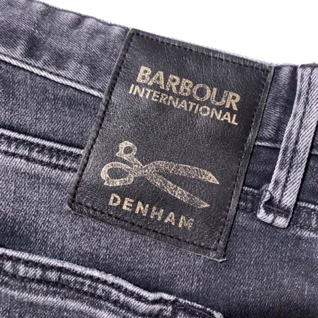 DENHAM(デンハム)の美品 デンハム バブアーコラボ ジーンズ ブラックデニム W32 RAZOR 黒 メンズのパンツ(デニム/ジーンズ)の商品写真