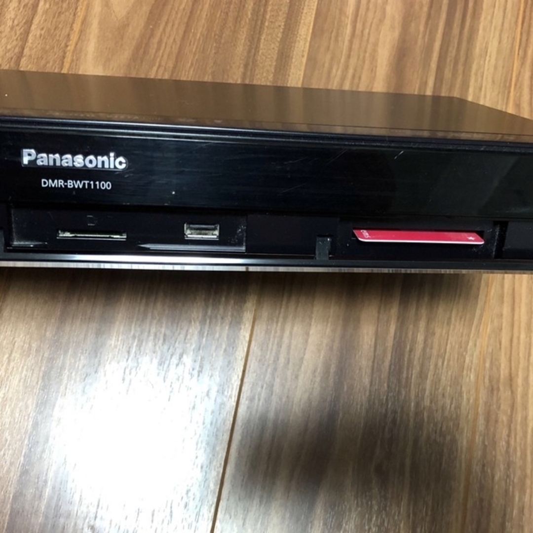 Panasonic(パナソニック)のパナソニック　Blu-rayプレイヤー　dmr-bwt1100 スマホ/家電/カメラのテレビ/映像機器(ブルーレイレコーダー)の商品写真