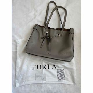 フルラ(Furla)のFULRAフルラ トートバッグ  肩掛け 巾着 グレージュ　購入証明書有り(トートバッグ)