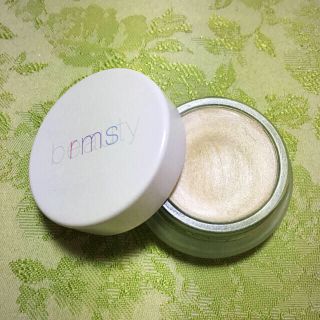 コスメキッチン(Cosme Kitchen)の【〜1/20値下げ】rms♡ルミナイザー(フェイスカラー)