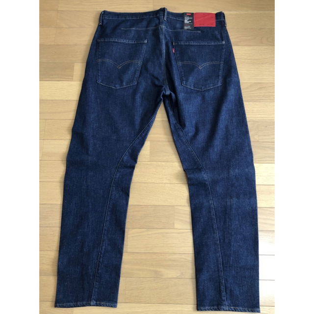 Levi's(リーバイス)のLevi's ENGINEERED 502 REGULAR TAPER メンズのパンツ(デニム/ジーンズ)の商品写真