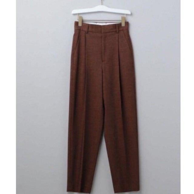 6 ROKU TUCK PANTS/パンツ　36 ブラウン レディースのパンツ(その他)の商品写真