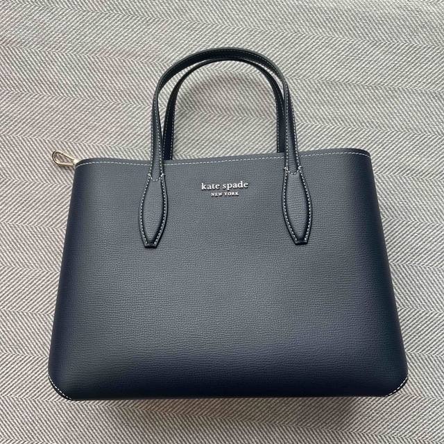 kate spade new york(ケイトスペードニューヨーク)のお値引き再開致。様専用　ケイトスペード♠︎ トートバッグ レディースのバッグ(トートバッグ)の商品写真