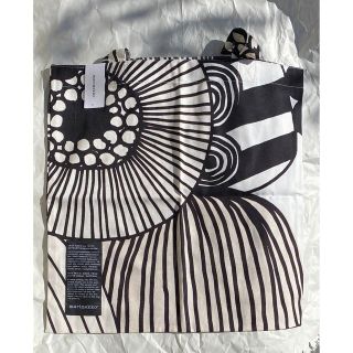 マリメッコ(marimekko)の日本未入荷　マリメッコ　トートバッグ　シルバーメダル(トートバッグ)