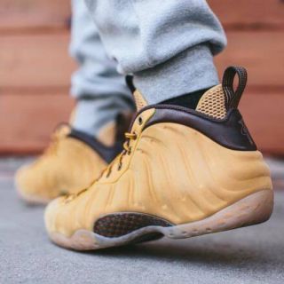 ナイキ(NIKE)のAIR FOAM POSITE ONE PREMIUM “TAN”(スニーカー)