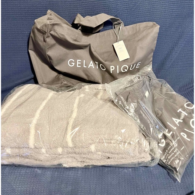 GELATO PIQUE HAPPY BAG 2023 <B>  レディース