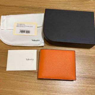 ヴァレクストラ(Valextra)の新品♡ ヴァレクストラ　小銭入れ付　二つ折り財布　オレンジ(財布)