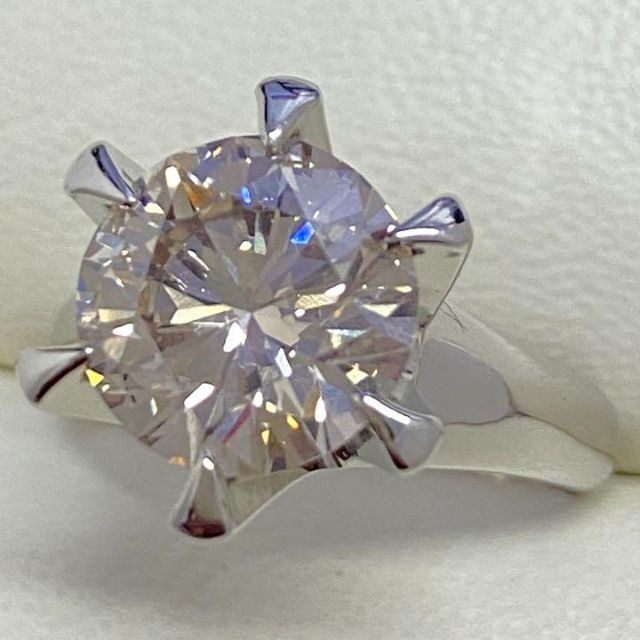 プラチナ　大粒ダイヤモンドリング　3.14ct　鑑定書付き　SI2　サイズ11号 レディースのアクセサリー(リング(指輪))の商品写真