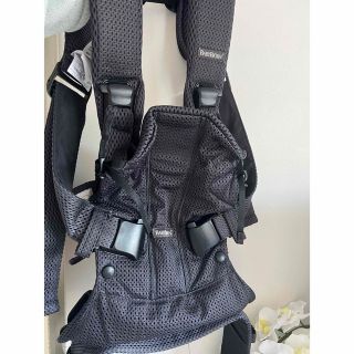 ベビービョルン(BABYBJORN)のベビービョルン ONE KAI Air ベビーキャリア（抱っこ紐）(抱っこひも/おんぶひも)