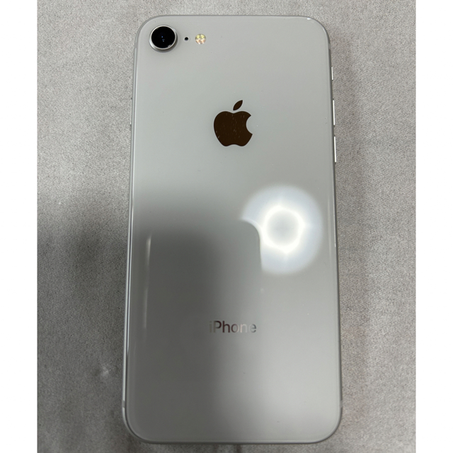 iPhone(アイフォーン)のiPhone8 64GB スマホ/家電/カメラのスマートフォン/携帯電話(スマートフォン本体)の商品写真