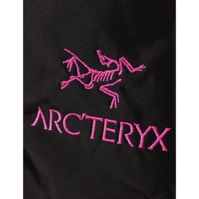 ARC'TERYX - ARC'TERYX SYSTEM_A QUIVER CROSSBODY PACKの通販 ARC'TERYX - ARC'TERYX SYSTEM_A QUIVER CROSSBODY PACKの通販
