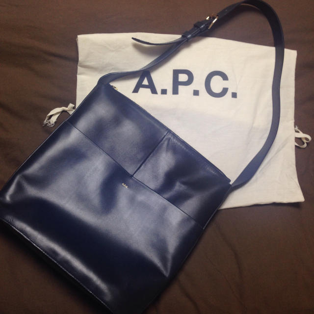 A.P.C(アーペーセー)の6/15まで くるくる様専用 レディースのバッグ(ショルダーバッグ)の商品写真