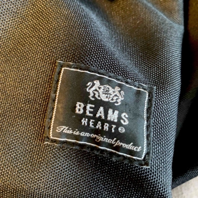 BEAMS(ビームス)のBEAMS HEART/リュックサック/バックパック/デイパック/男女兼用/黒色 レディースのバッグ(リュック/バックパック)の商品写真