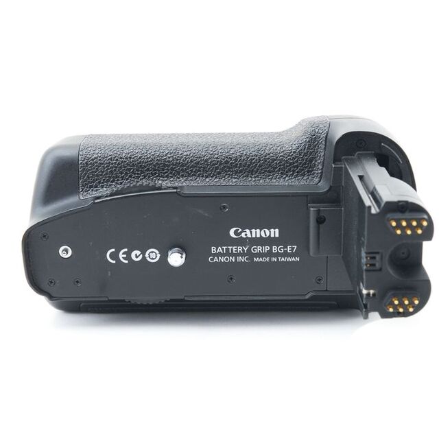 #4885 ☆キャノン 7D用純正バッテリーグリップ☆ CANON BG-E7