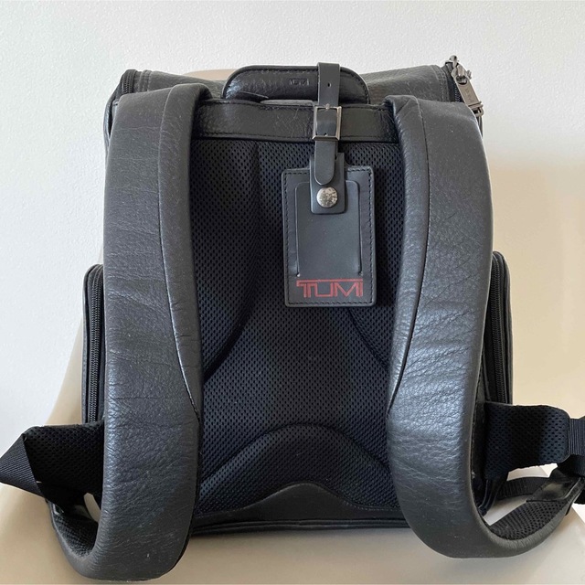 TUMI  Fredrick Backpack レザー リュック ネイビー