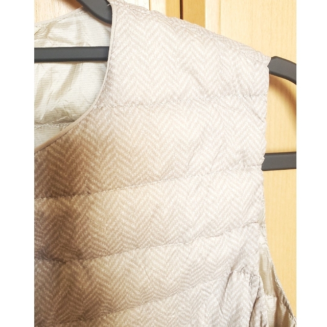UNIQLO(ユニクロ)のユニクロ　ウルトラライトダウンベスト レディースのジャケット/アウター(ダウンベスト)の商品写真