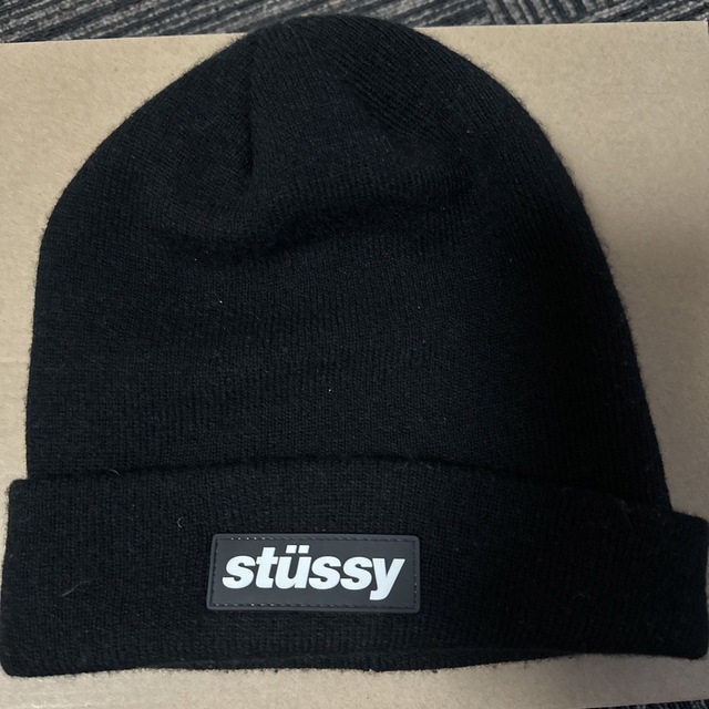 STUSSY(ステューシー)のSTUSSY  ニット メンズの帽子(ニット帽/ビーニー)の商品写真